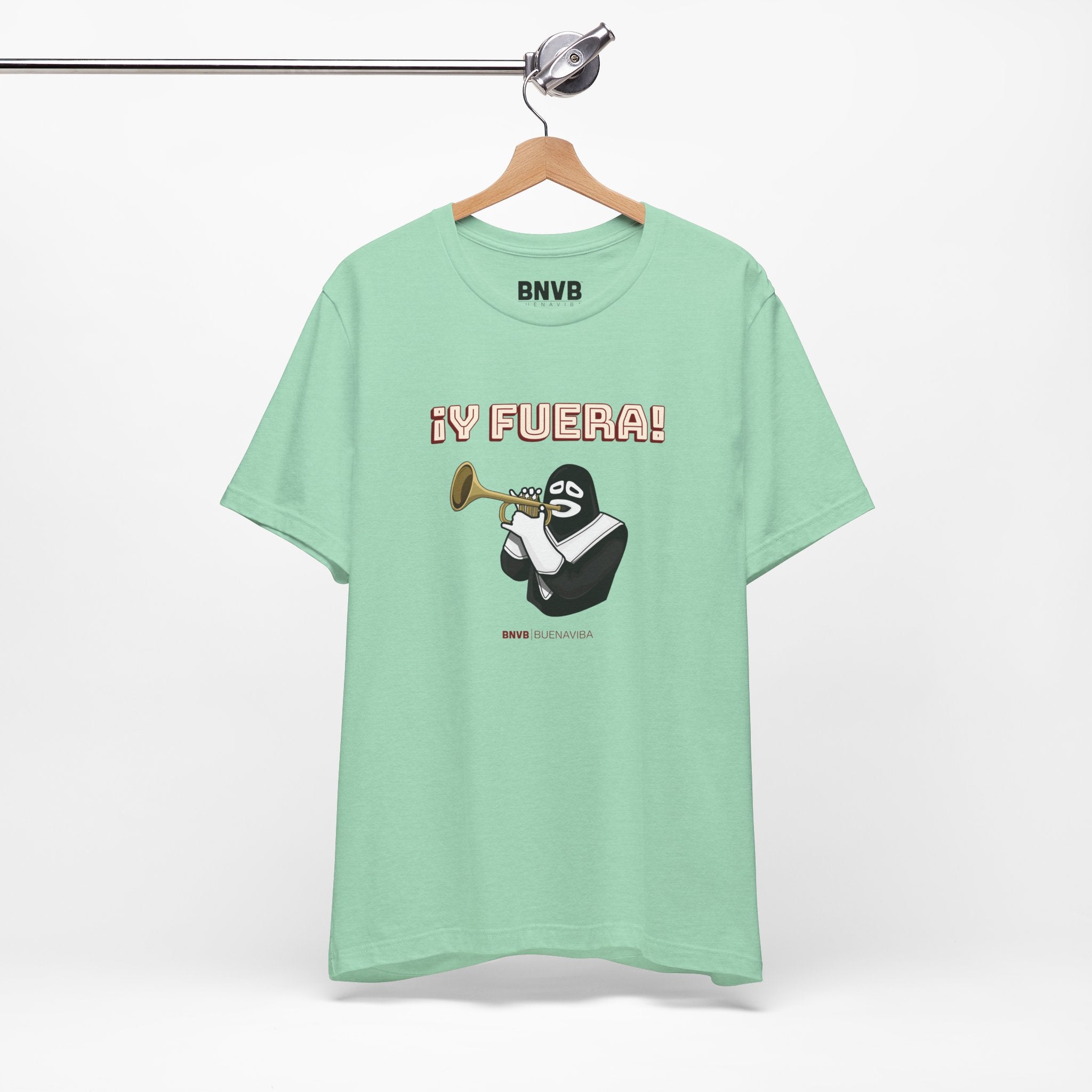 Sabado Gigante “¡Y Fuera!” Tee