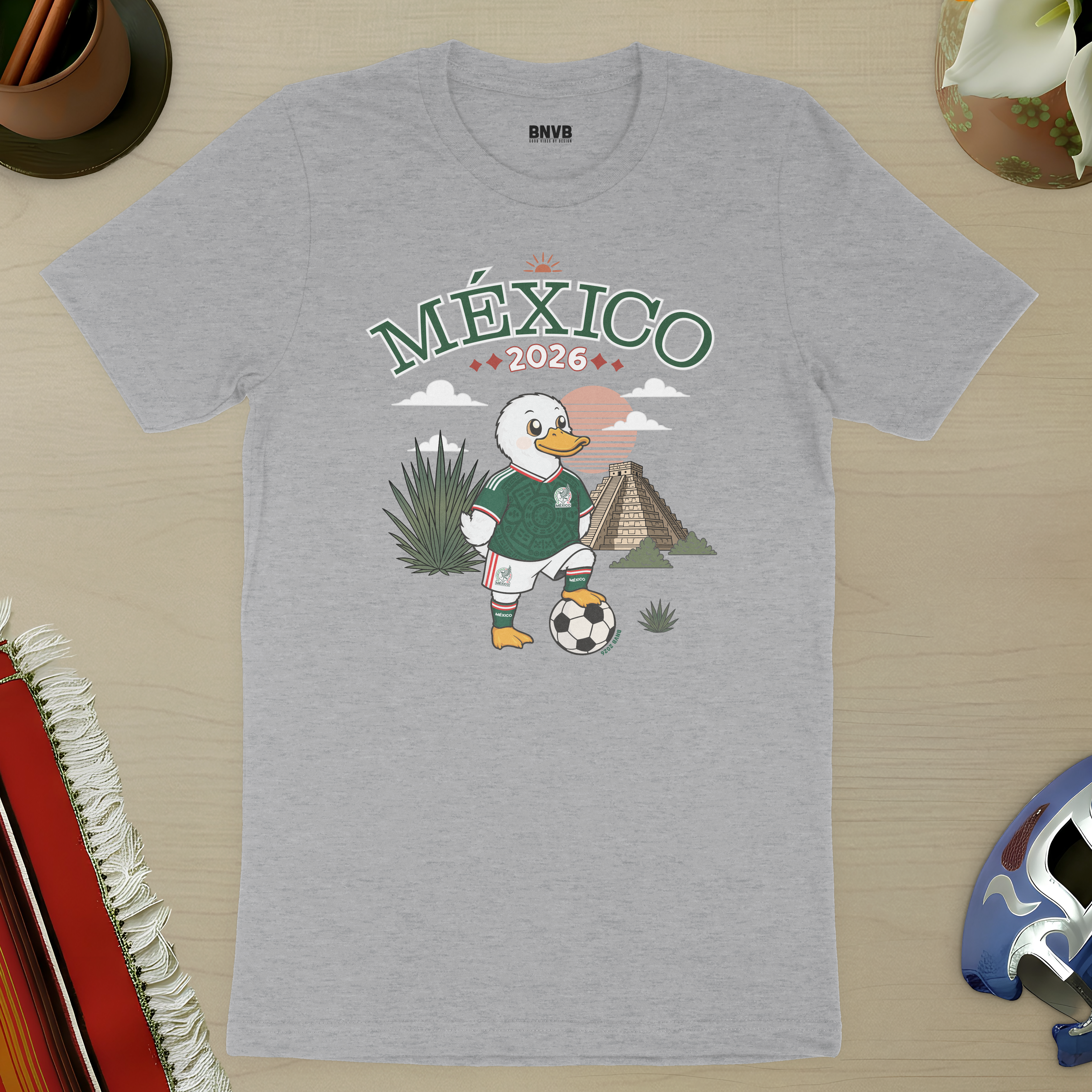 México 2026 Pato Futbolero Tee