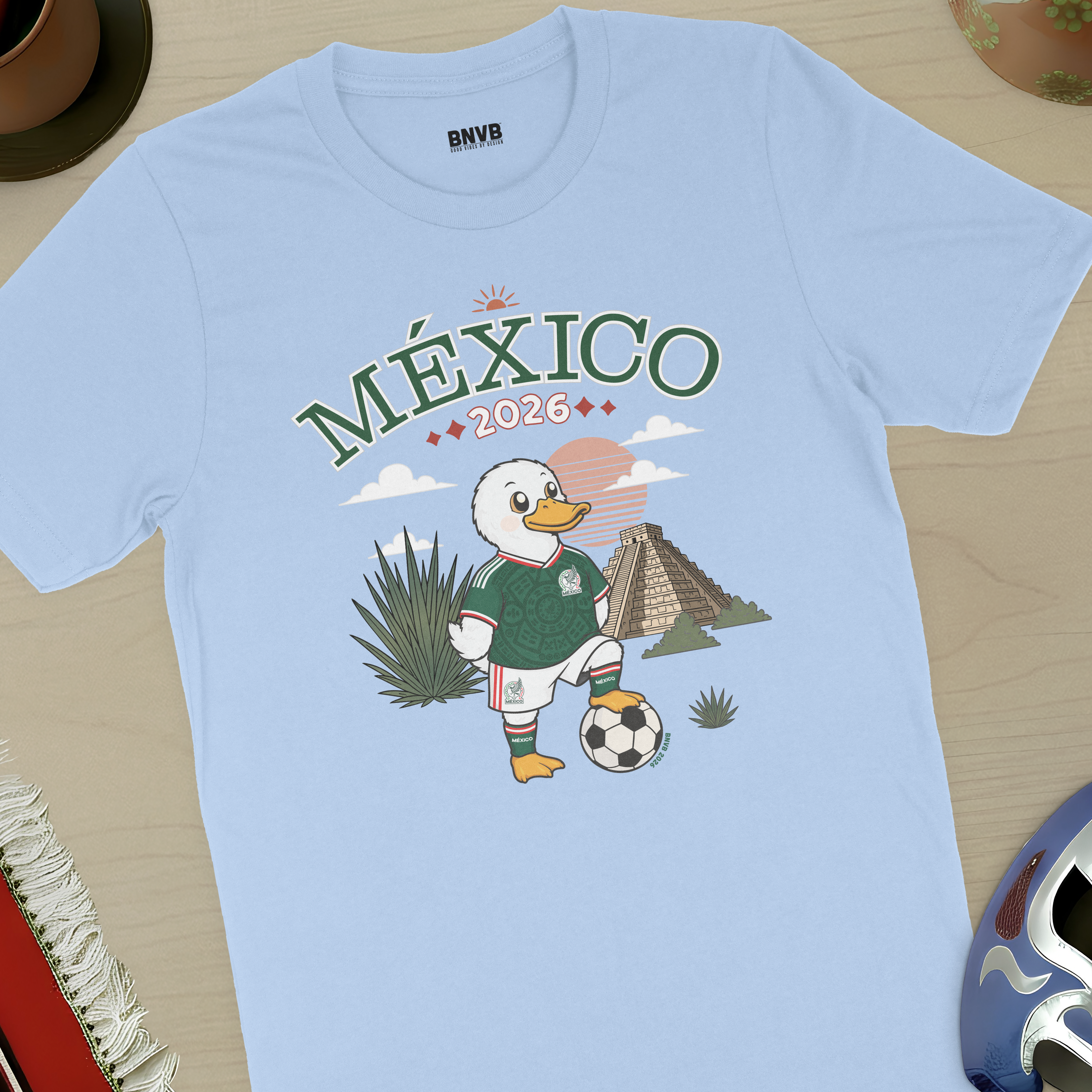 México 2026 Pato Futbolero Tee