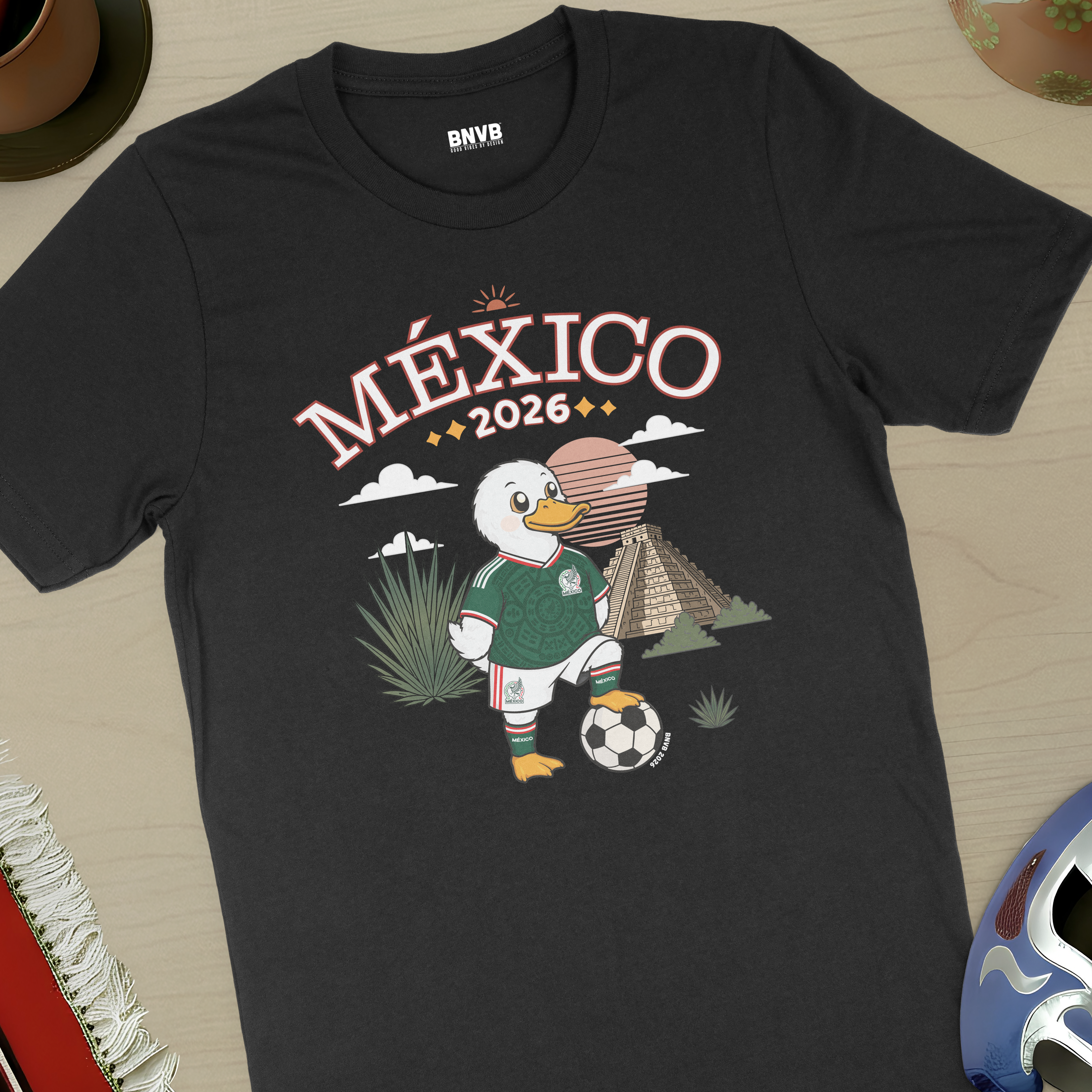 México 2026 Pato Futbolero Tee